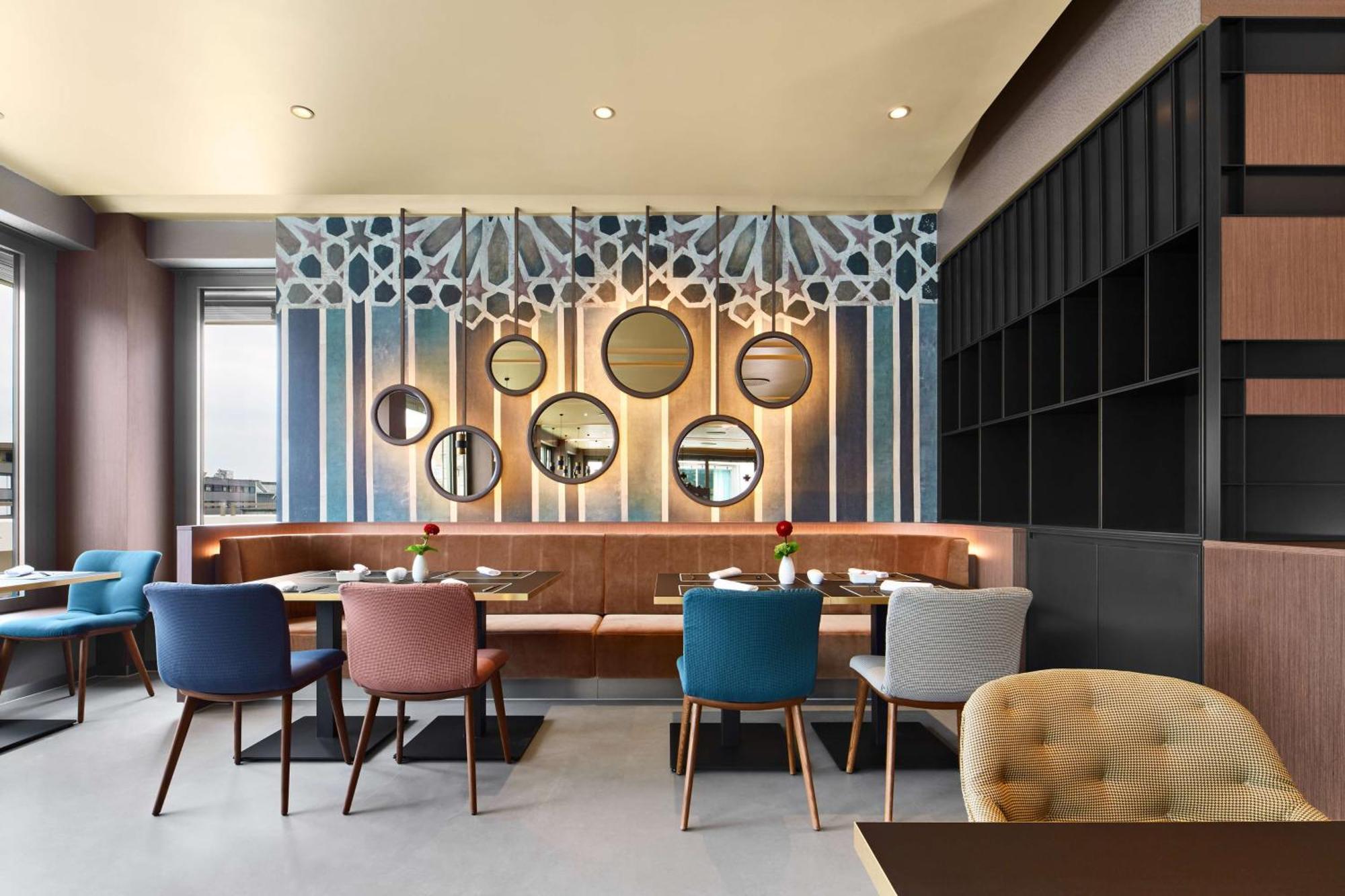 Hotel Nh Collection Bavaria 4*